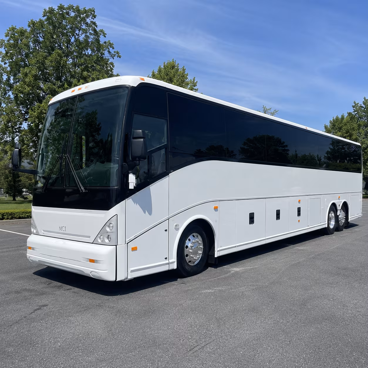 nascar race weekend buses to nashville superspeedway